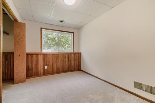 122 Alva Street - MLS Sized - 020 - 20 Bedroom.jpg