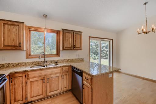 122 Alva Street - MLS Sized - 015 - 15 Kitchen.jpg