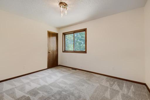 122 Alva Street - MLS Sized - 019 - 19 Bedroom.jpg