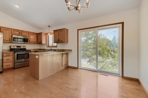 122 Alva Street - MLS Sized - 011 - 11 Kitchen.jpg