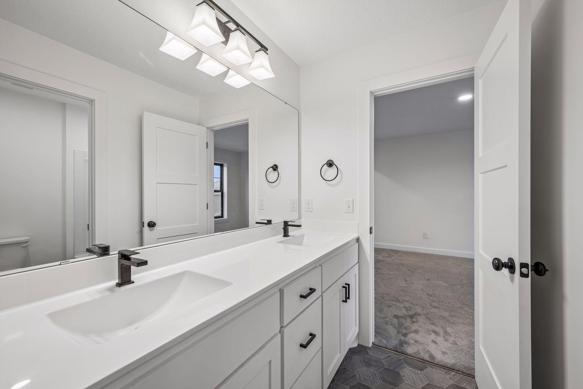 Full Jack & Jill bathroom that services bedrooms 2 and 3