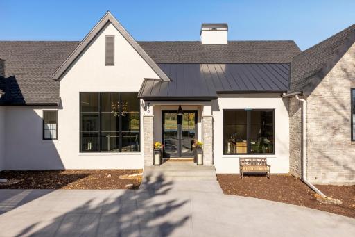 730 Lakeview Parkway, Mound, MN 55364