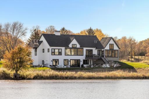 730 Lakeview Parkway, Mound, MN 55364