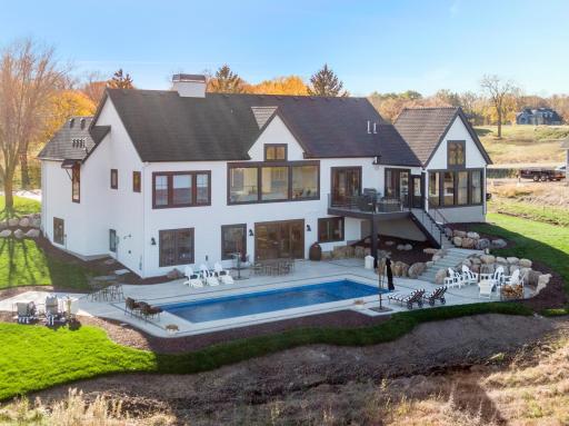 730 Lakeview Parkway, Mound, MN 55364