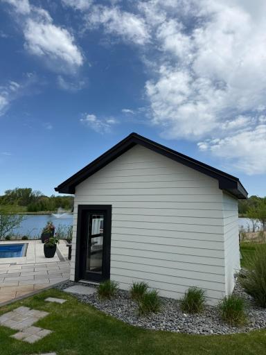 730 Lakeview Parkway, Mound, MN 55364