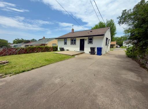 1696 Fremont Avenue, Saint Paul, MN 55106