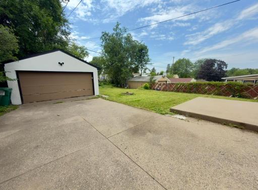 1696 Fremont Avenue, Saint Paul, MN 55106