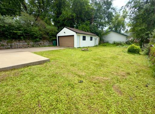 1696 Fremont Avenue, Saint Paul, MN 55106