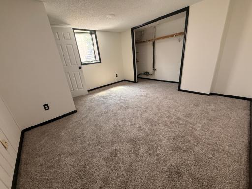1696 Fremont Avenue, Saint Paul, MN 55106