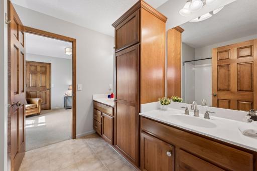 1800 Carriage Drive, Victoria, MN 55386