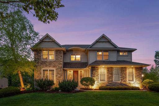 1800 Carriage Drive, Victoria, MN 55386
