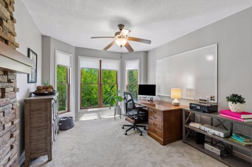 1800 Carriage Drive, Victoria, MN 55386