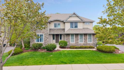 1800 Carriage Drive, Victoria, MN 55386