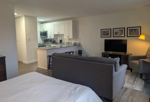 15 S 1st Street, A306, Minneapolis, MN 55401