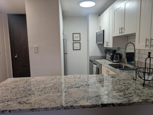 15 S 1st Street, A306, Minneapolis, MN 55401