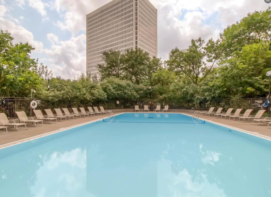 Heated outdoor 80 ft lap pool.png