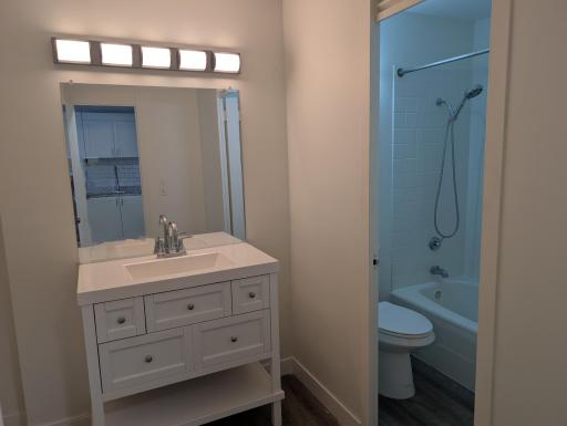 15 S 1st Street, A306, Minneapolis, MN 55401