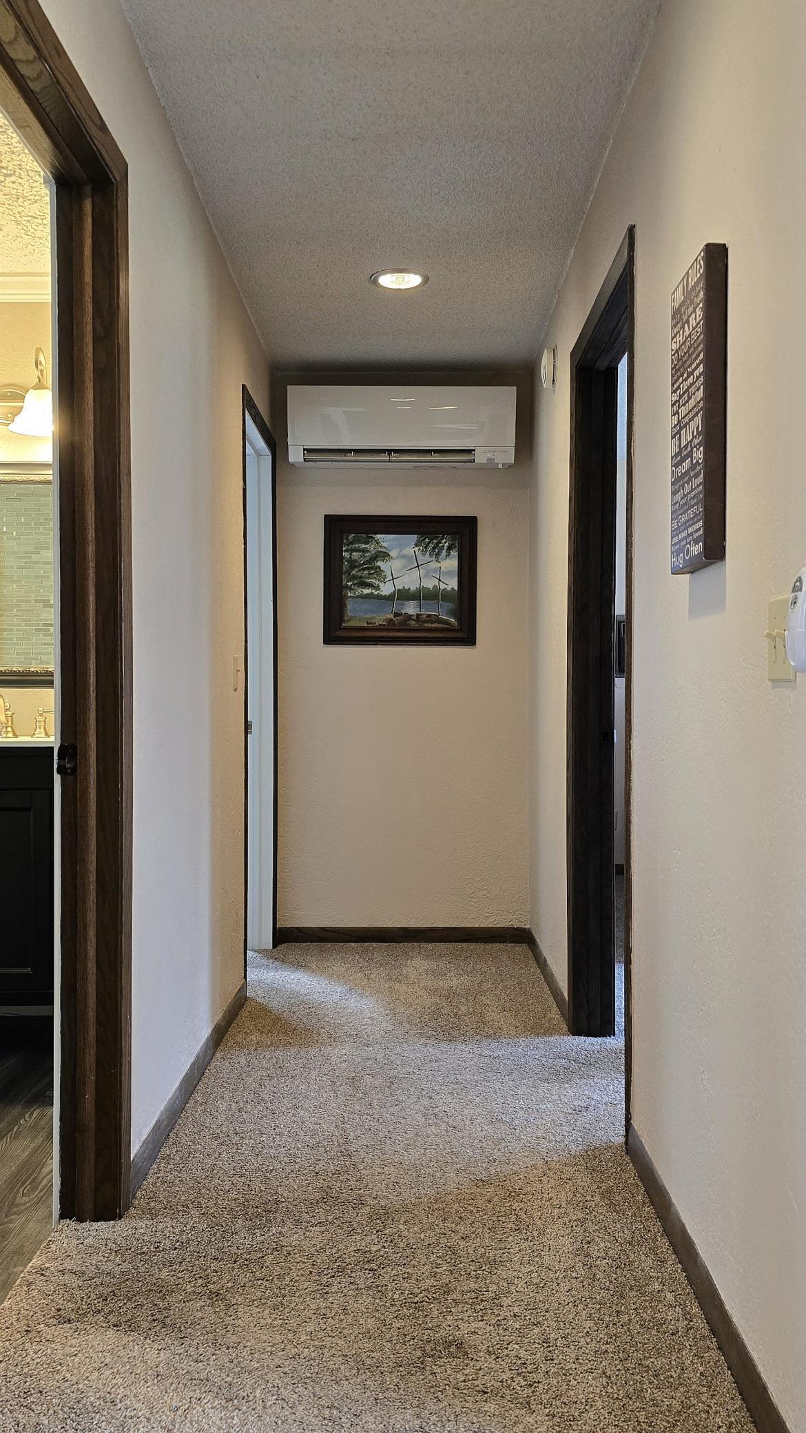 upper hallway.jpg