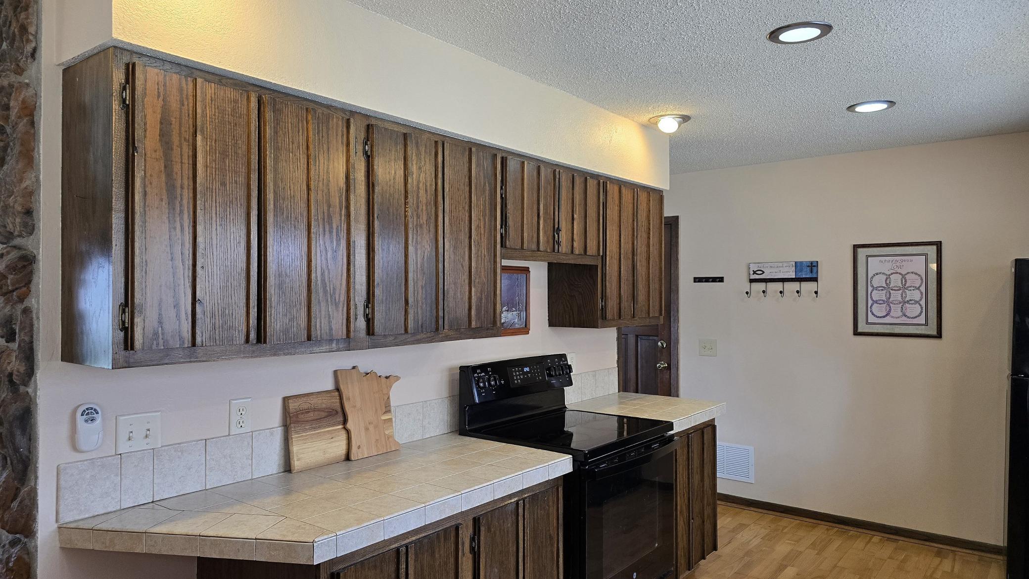 kitchen3.jpg