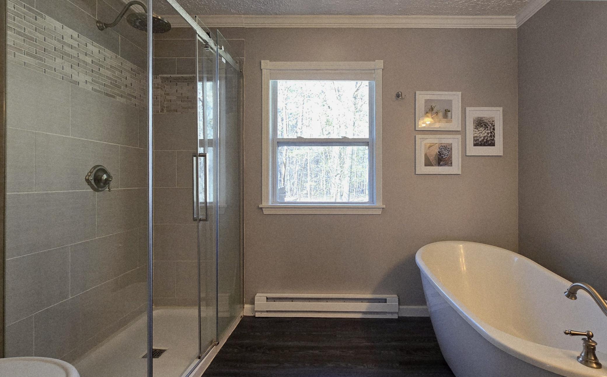 upperfullbath1.jpg