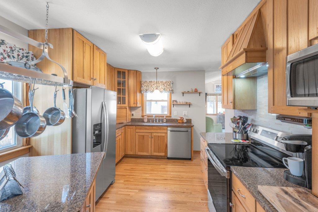 Gorgeous Updated Kitchen