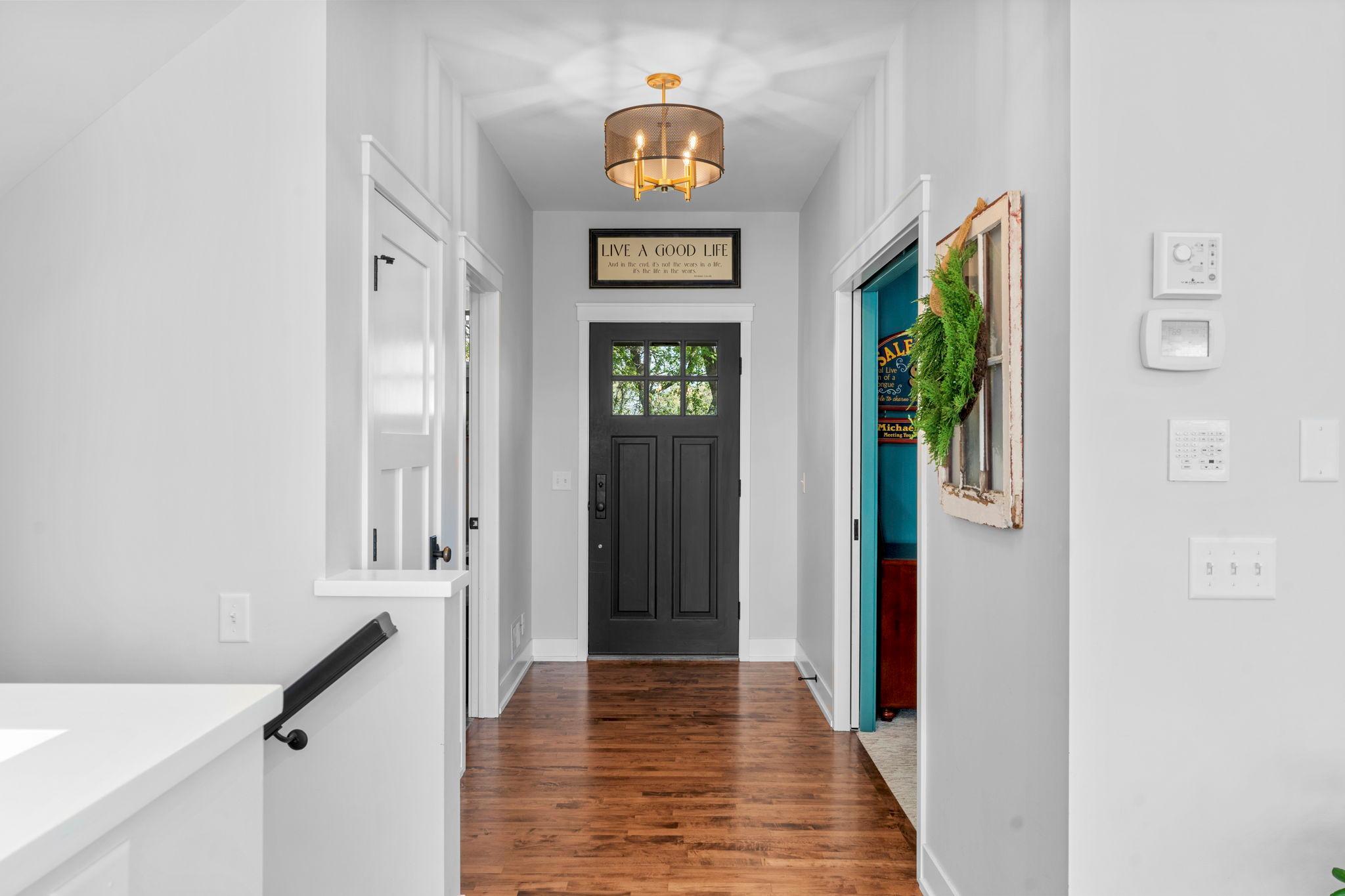 28-web-or-mls-896 Highlander Trail -333.jpg