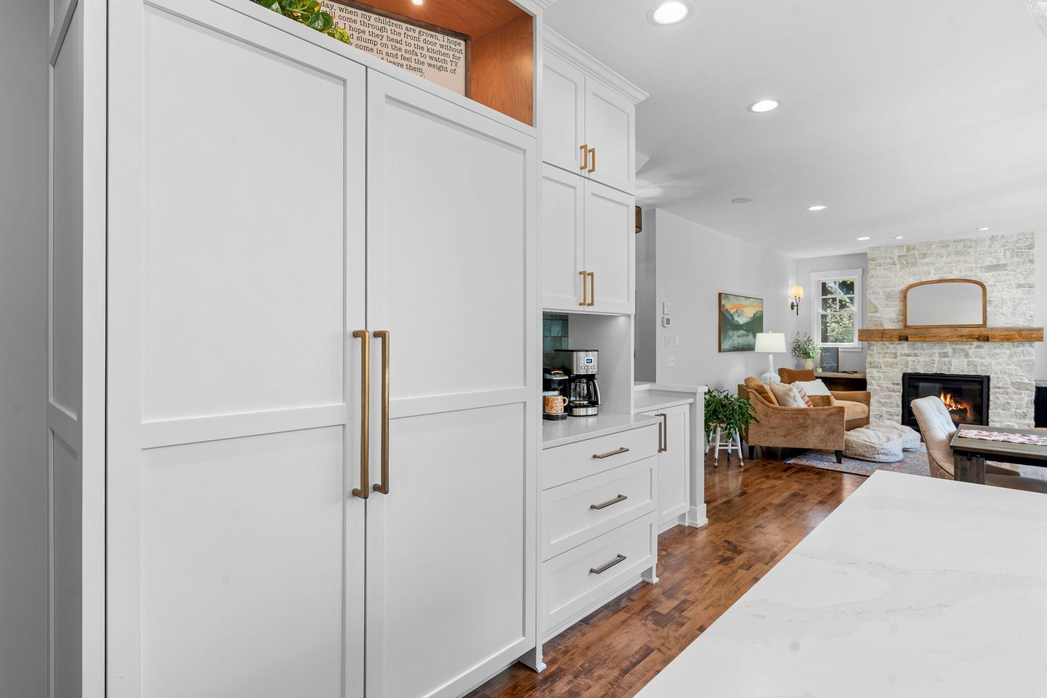 51-web-or-mls-896 Highlander Trail -393.jpg