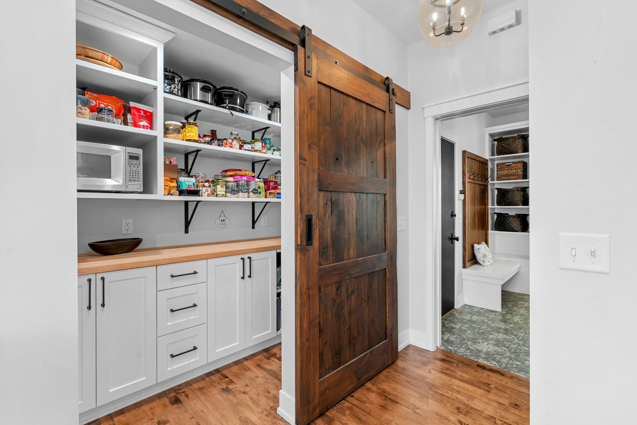 54-web-or-mls-896 Highlander Trail -408.jpg
