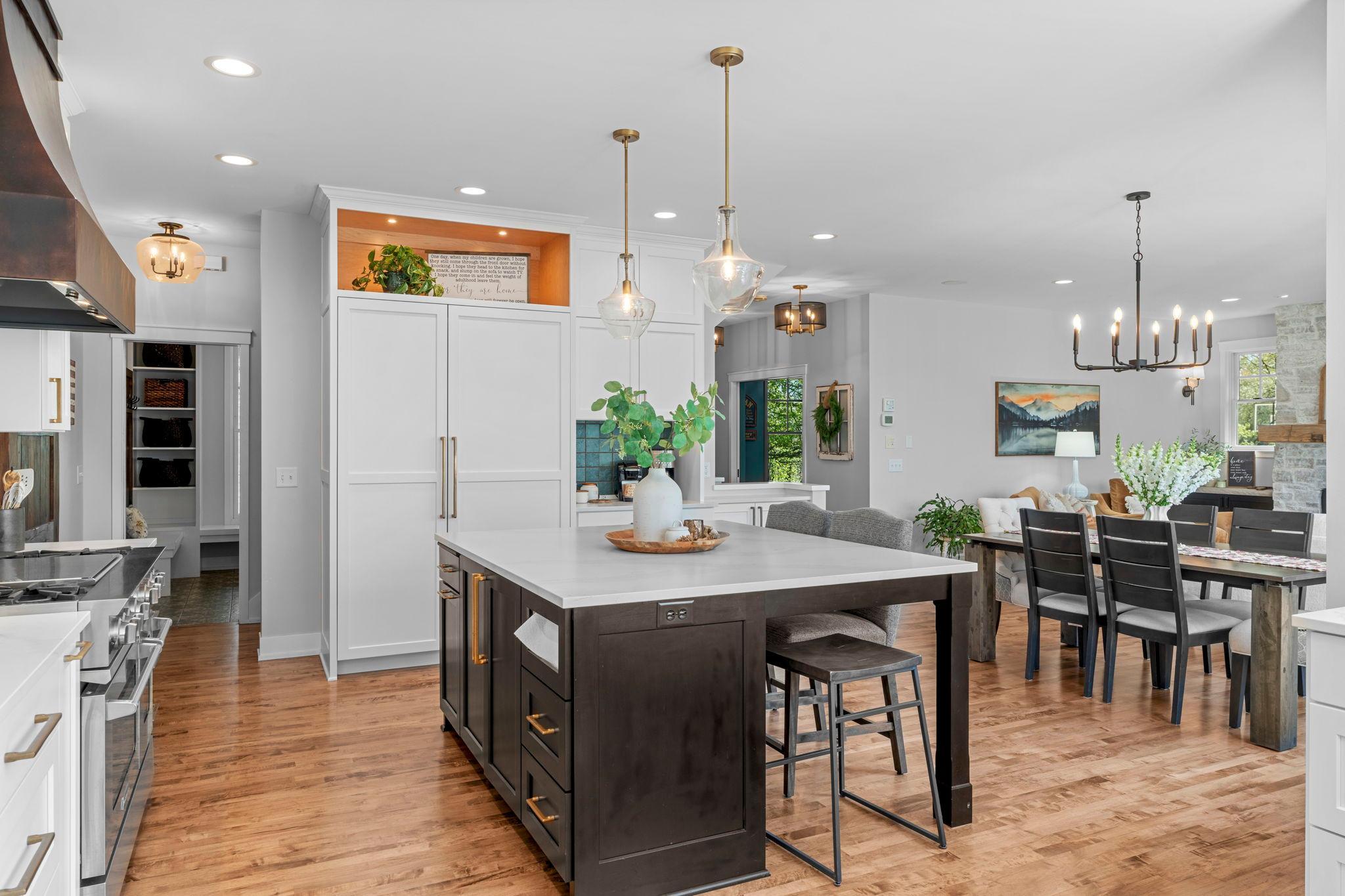 49-web-or-mls-896 Highlander Trail -373.jpg