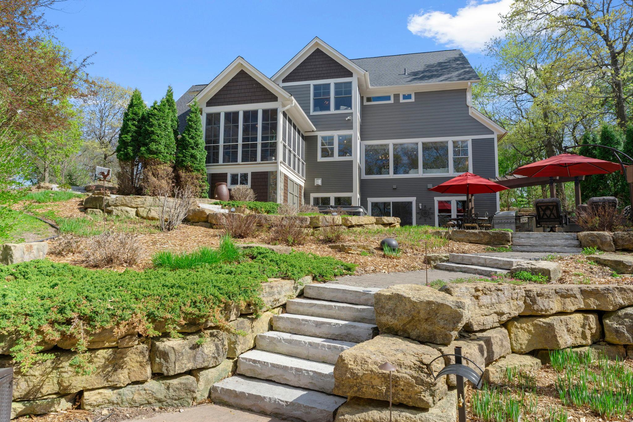 142-web-or-mls-896 Highlander Trail -216.jpg
