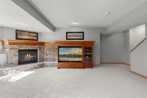 100-web-or-mls-896 Highlander Trail -672.jpg