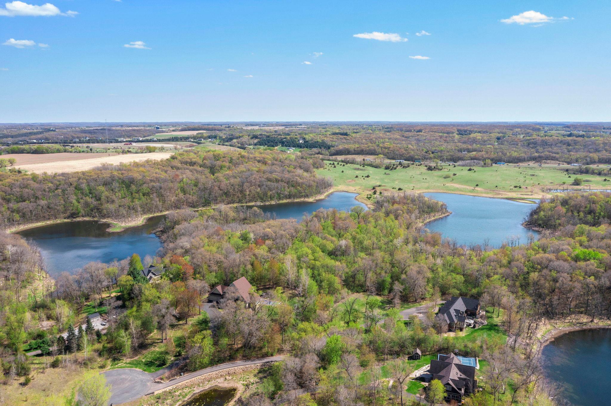 4-web-or-mls-896 Highlander Trail -51.jpg