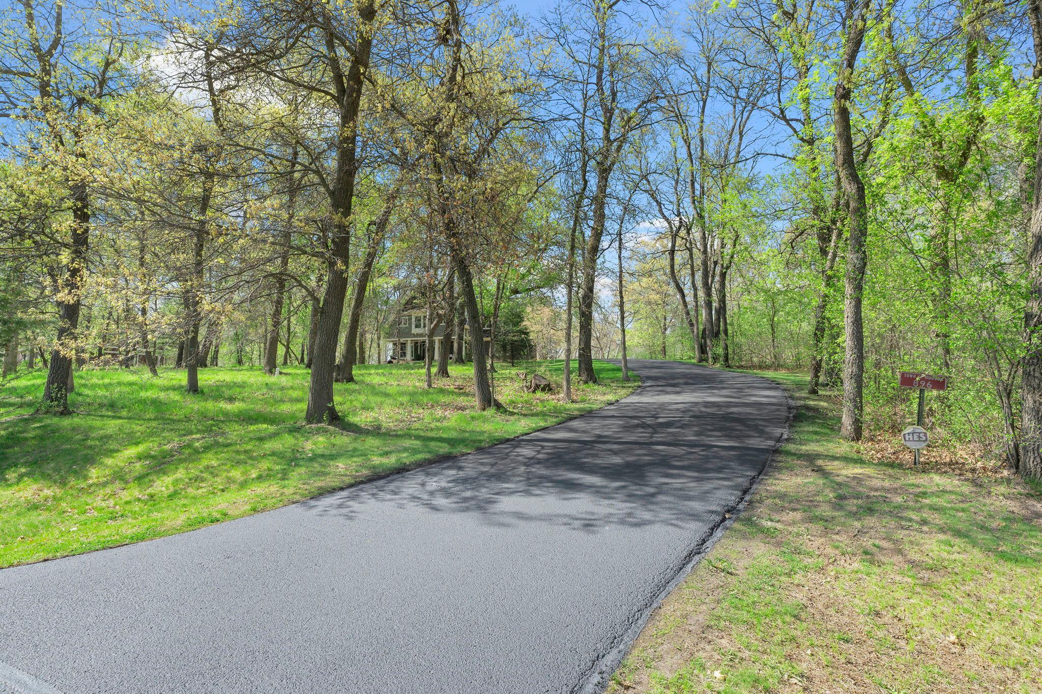 13-web-or-mls-896 Highlander Trail -64.jpg