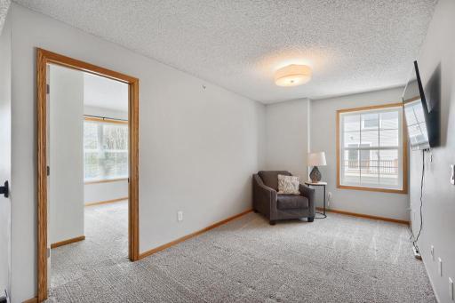 890 Braunworth Court, Chaska, MN 55318