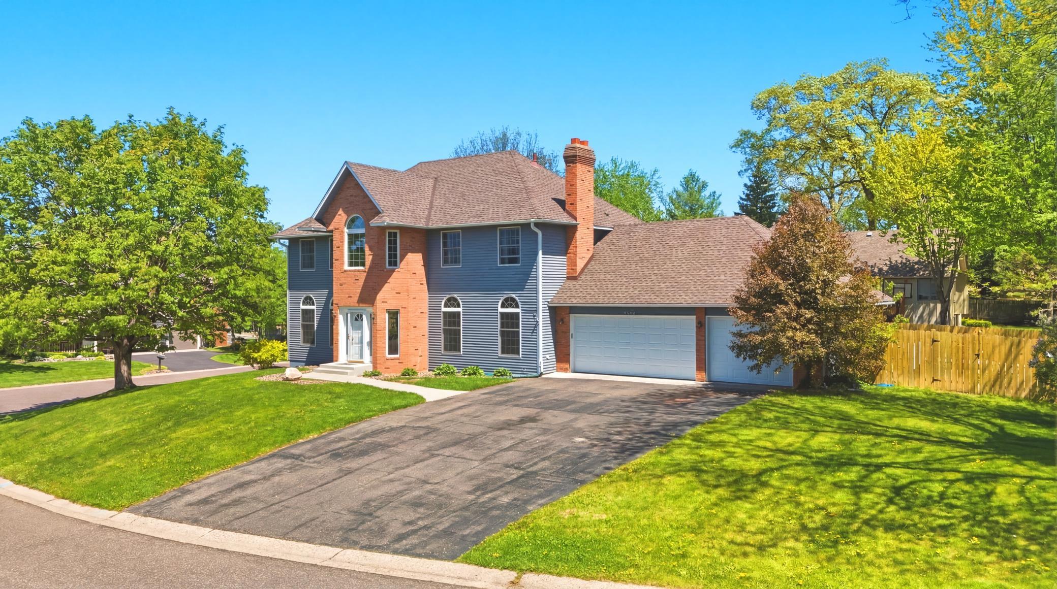 Kingsview upscale neighborhood!