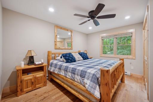 10472 / 71 W Murphy Boulevard, Hayward, WI 54843