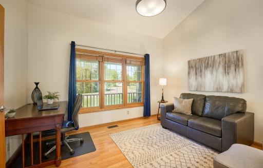 2592 Blue Bill Circle, Saint Paul, MN 55110
