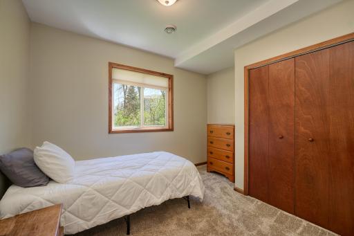 2592 Blue Bill Circle, Saint Paul, MN 55110