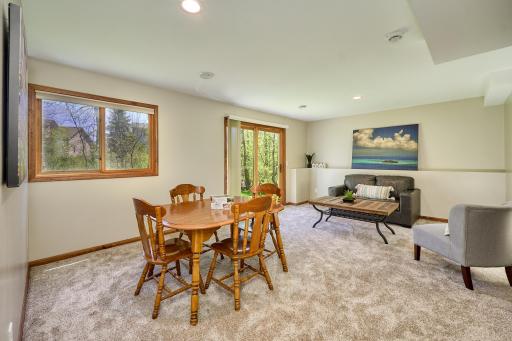 2592 Blue Bill Circle, Saint Paul, MN 55110