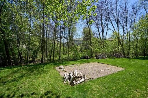 2592 Blue Bill Circle, Saint Paul, MN 55110