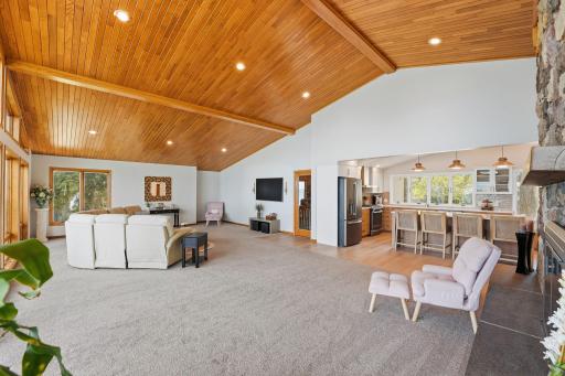 14171 Skyline Drive, Spicer, MN 56288