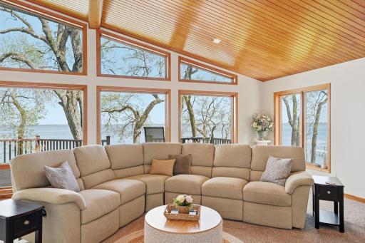 14171 Skyline Drive, Spicer, MN 56288