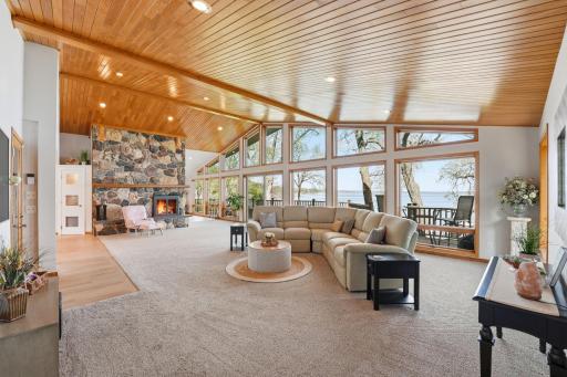 14171 Skyline Drive, Spicer, MN 56288