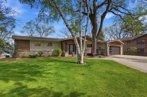 14171 Skyline Drive, Spicer, MN 56288