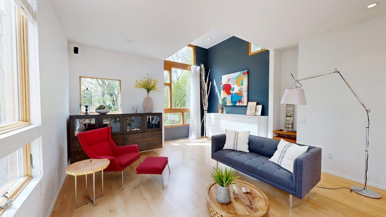 MAIN FLOOR LIVING ROOM