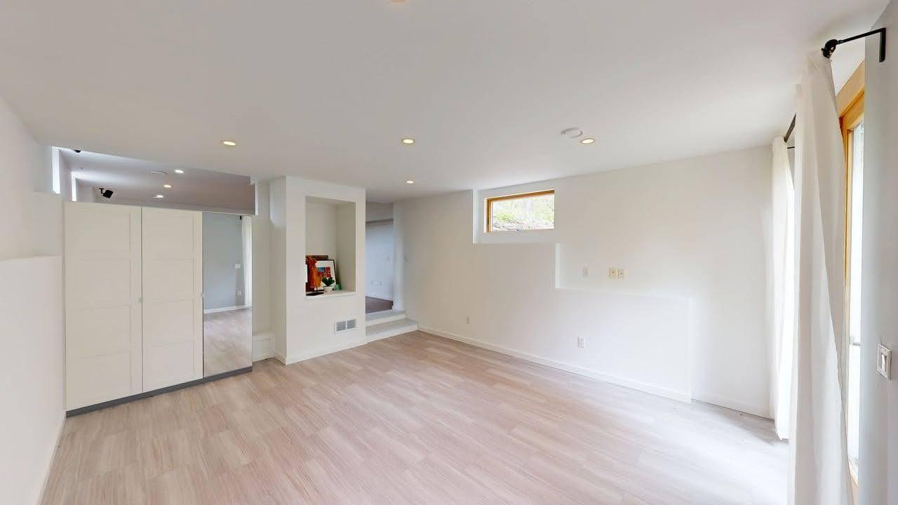 LOWER LEVEL BEDROOM 4