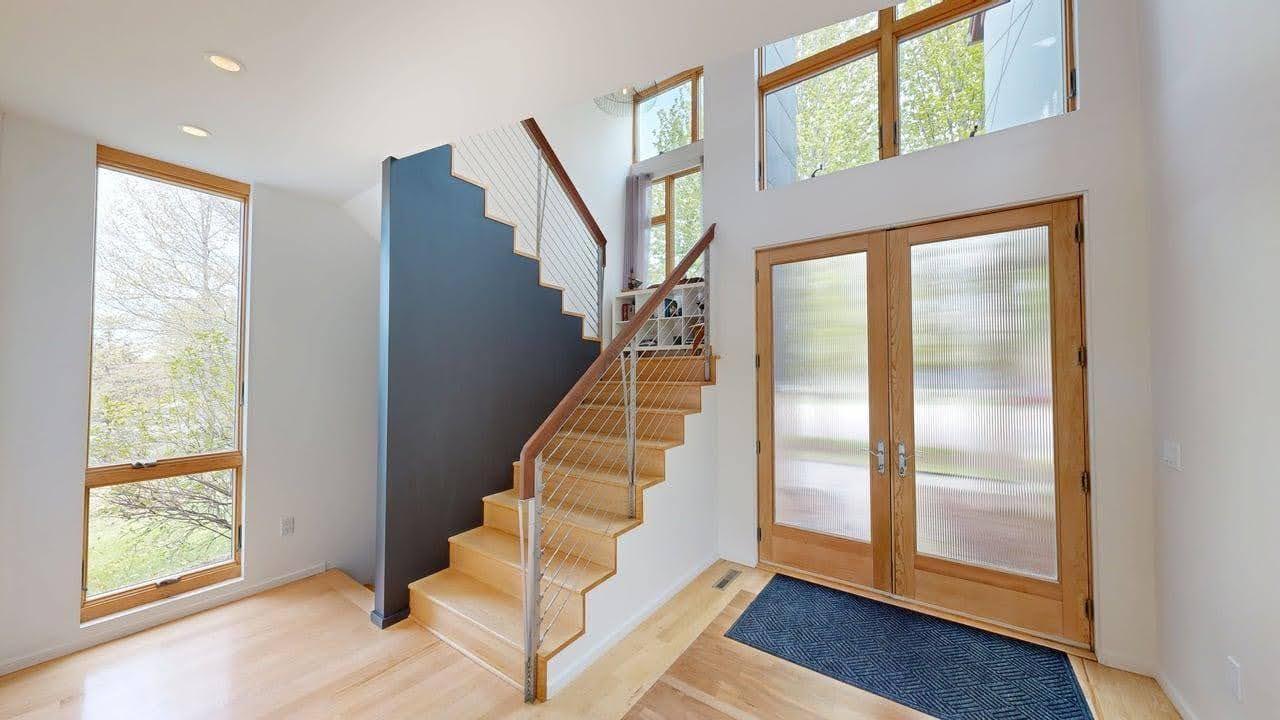 2 STORY FOYER
