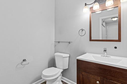 1234 Crystal Place E, Chaska, MN 55318