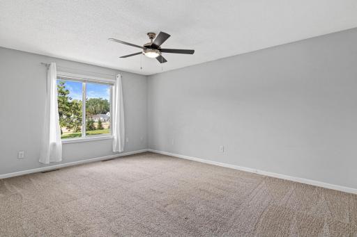 1234 Crystal Place E, Chaska, MN 55318