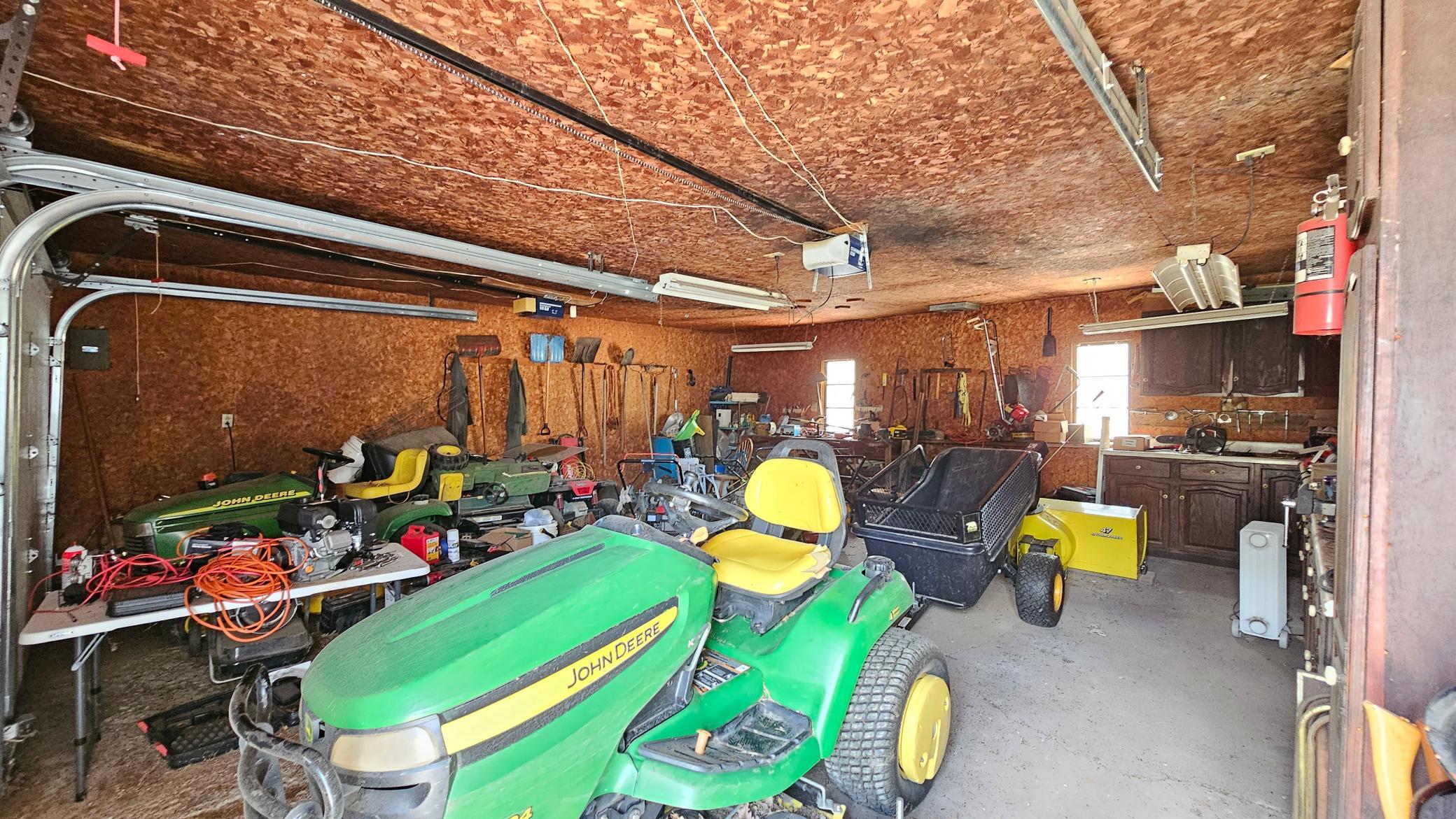 Detached Garage